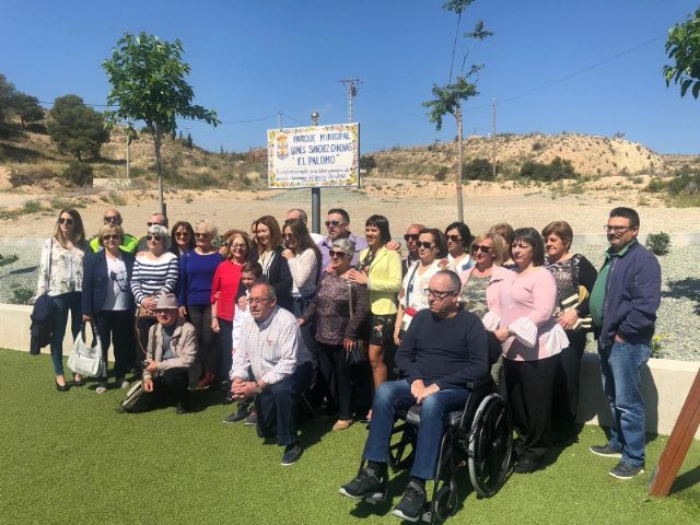 Se da el nombre de Ginés Sánchez Cánovas 'El Palomo' a las nuevas zonas verdes y parque infantil construido en el barrio de San José, dando cumplimiento acuerdo plenario