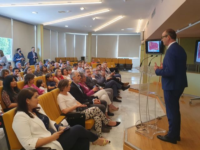 43 centros de Primaria y un centenar de alumnos participan en el concurso 'Dibuja tu rincón favorito de la Región de Murcia'