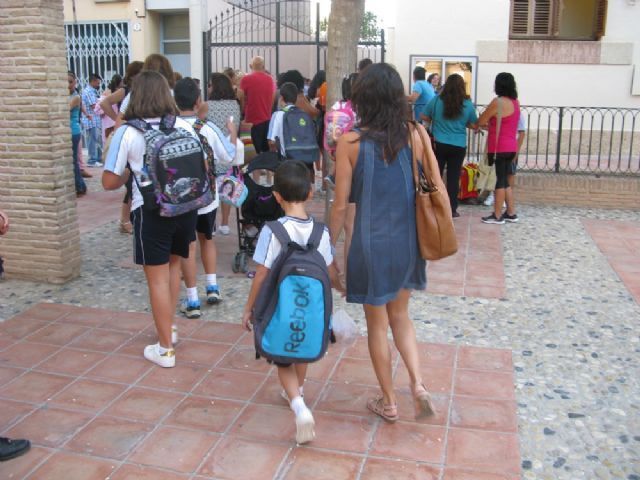 El curso escolar 2017/18 comenzará en Educación Infantil y Primaria el 8 de septiembre; y en ESO y Bachillerato el 18 del mismo mes