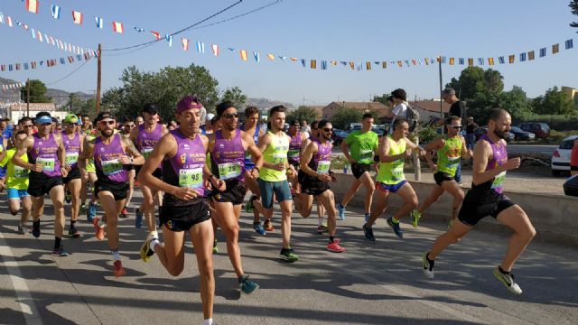 Atletas del C. A. Totana Participan en las Carreras Populares del Campillo y de Garrucha
