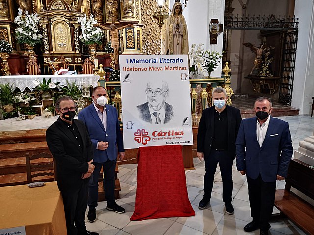 Se entregan los premios del I Certamen Memorial Ildefonso Moya, convocado por Cáritas Santiago
