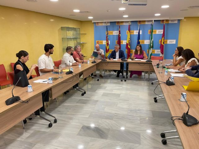 La CHS aborda con el Ayuntamiento de Mazarrón la problemática de la rambla de Los Aznares en la urbanización Camposol