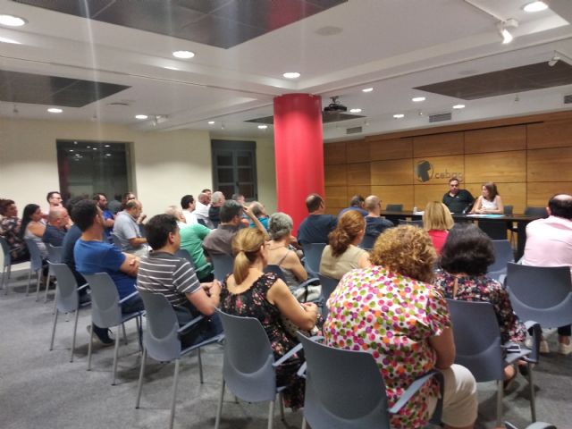 Nota de prensa de la Asociación de Comerciantes sobre la instalación de una Gran Superficie en los terrenos rústicos existentes junto al Polígono Industria