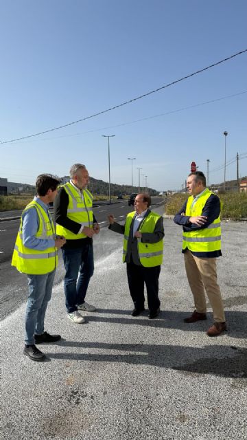 Fomento destina más de un millón de euros a la mejora y refuerzo del firme de la carretera que une Santomera con Abanilla