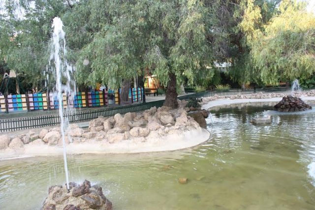 Apelan a la concienciación ciudadana en el uso responsable del agua y el consumo moderado durante el verano tras unos meses tan calurosos y secos