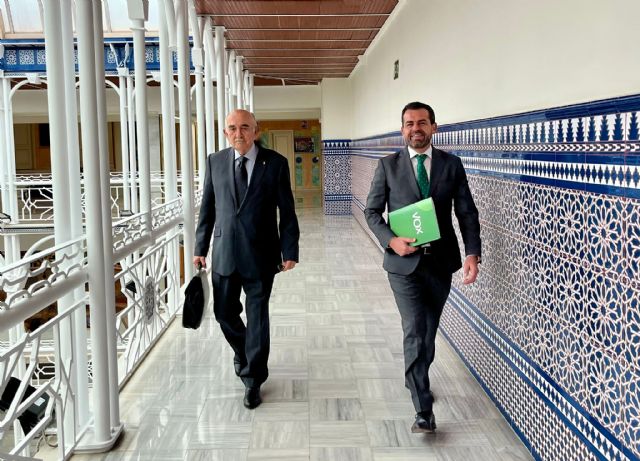 VOX saca adelante su iniciativa para reforzar y consolidar al Cuerpo de Bomberos Forestales de la Región de Murcia