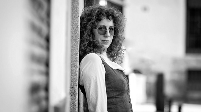 La empresaria murciana Laura Yago desafía los tópicos sobre maternidad y emprendimiento en su primer libro