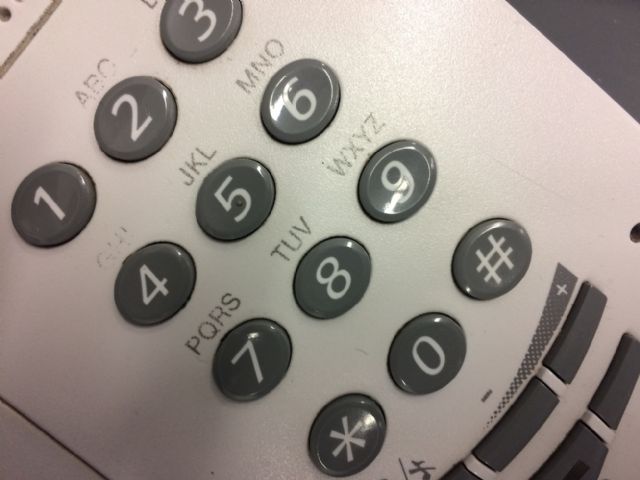 Ofrecen unas recomendaciones sobre los servicios de información telefónica con prefijo 118