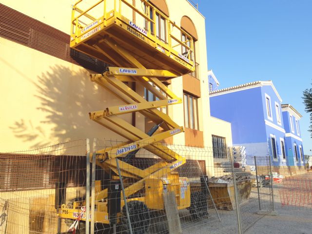 Finalizan las obras de arreglo de la cubierta del Teatro de 'La Cárcel', cuyas actuaciones se centran ahora en el interior de la infraestructura