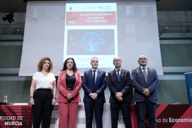 120 estudiantes de Bachillerato participan en 51 proyectos de investigación del programa ‘Prometeo’