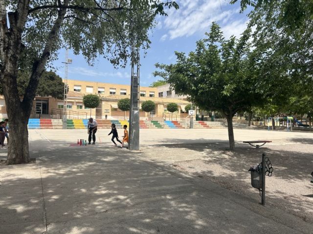 Adjudican la construcción de la nueva cubierta de la pista polideportiva del CEIP Tierno Galván