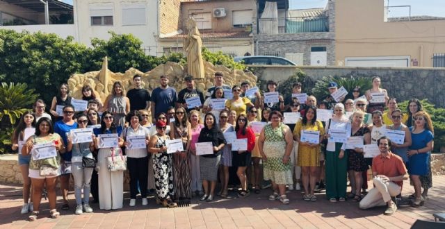 Clausuran las acciones formativas dirigidas a conseguir la empleabilidad promovidas por el Colectivo para la Promoción Social “El Candil” del curso 2024/2025