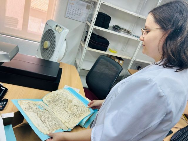 El Archivo General de la Región de Murcia restaurará tres cuadernos de escrituras públicas de Totana de los años 1581 y 1582