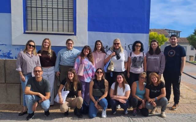 Monitores de los Servicios Matinales de Proximidad (Aulas Matinales) se forman en primeros auxilios y atención básica de salud