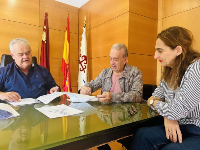 Otorgan una ayuda de 6.000 euros a IES Juan de la Cierva para colaborar en el mantenimiento del programa de Bachillerato Internacional