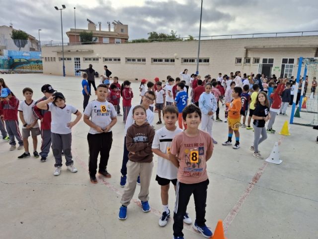 El programa de Deportes Escolar 2025/2026 arranca en Totana con la celebración de la Jornada de Mate, en la categoría Benjamín