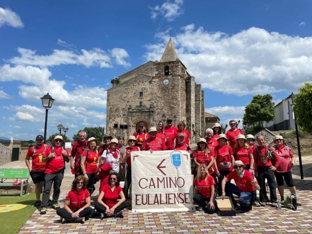 Otorgan una subvención de 2.000 euros a la Asociación Amigos del Camino Eulaliense