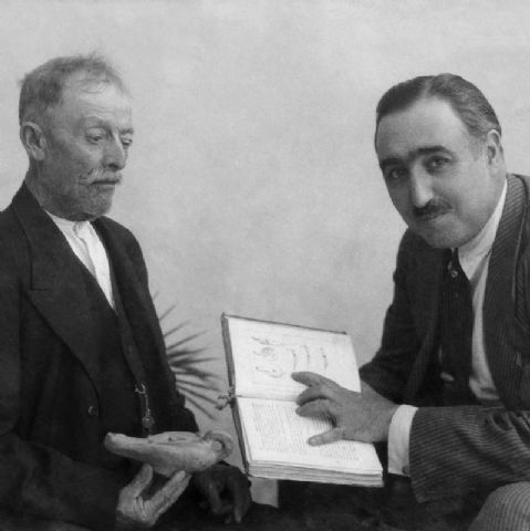 Proponen una moción conjunta para iniciar el expediente de cara a la concesión de una calle en la Ciudad de Totana al arqueólogo Juan Cuadrado Ruiz