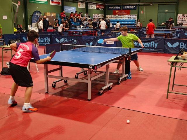 Los equipos Benjamín, Alevín y Cadete del Colegio La Milagrosa acceden a la Final Regional de Tenis de Mesa del Deporte Escolar