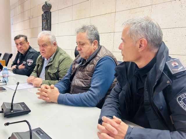 Se atienden cerca de 200 incidencias relevantes en el municipio de Totana a consecuencia de los efectos del temporal de viento de la borrasca Oriana