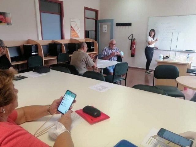 Adjudican el contrato de servicios para la dinamización y animación de los Centros Municipales de Mayores en Totana y El Paretón