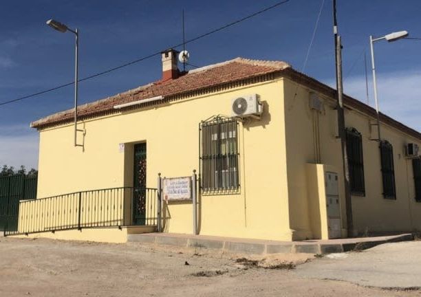 La Escuela Infantil del Paretón se traslada provisionalmente al Centro Social por el deterioro de la cubierta