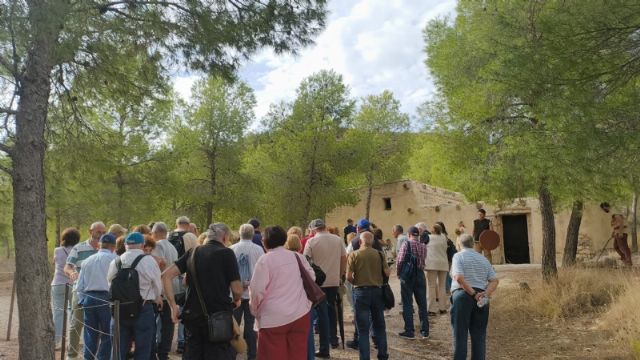 Unas 240 personas conocen este fin de semana el yacimiento arqueológico de La Bastida y otras áreas habitualmente no accesibles al público, en el marco de las V Jornadas de Puertas Abiertas