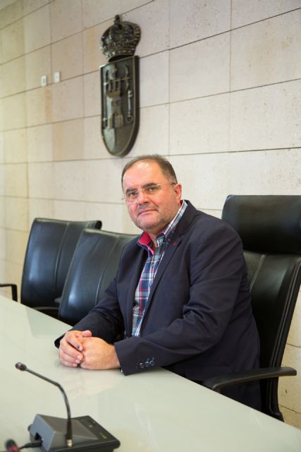 El alcalde dicta un bando para concienciar a la ciudadanía del grave problema que padecen los vecinos de El Raiguero con los expedientes sancionadores decretados por la CHS