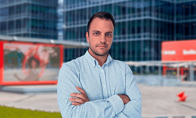 Vodafone España ficha a un militar experto en ciberseguridad para dirigir su centro de operaciones en Murcia