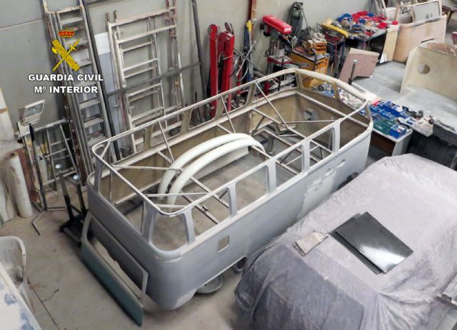 La Guardia Civil detiene a un joven por el robo en una nave industrial de Totana