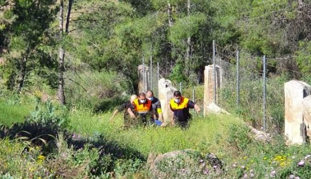 Un senderista sufre un esguince en la Rambla de la Santa