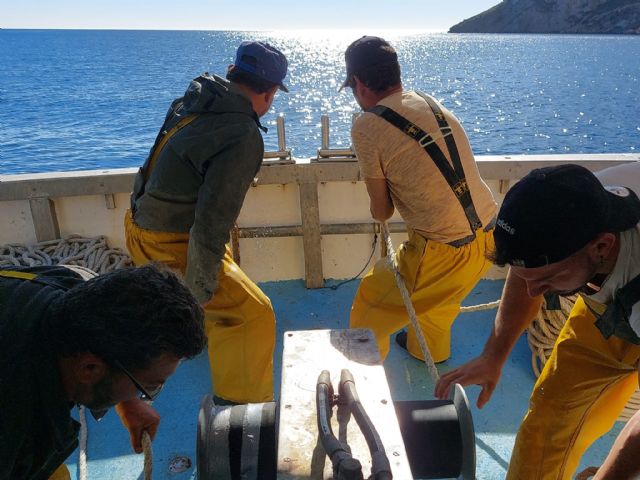El Gobierno regional convoca 1,3 millones de euros en ayudas para compensar la paralización temporal de la flota pesquera