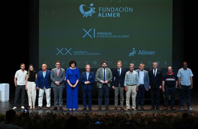 López Miras acusa al Gobierno central de actuar contra el Tajo-Segura por 'una cuestión política'