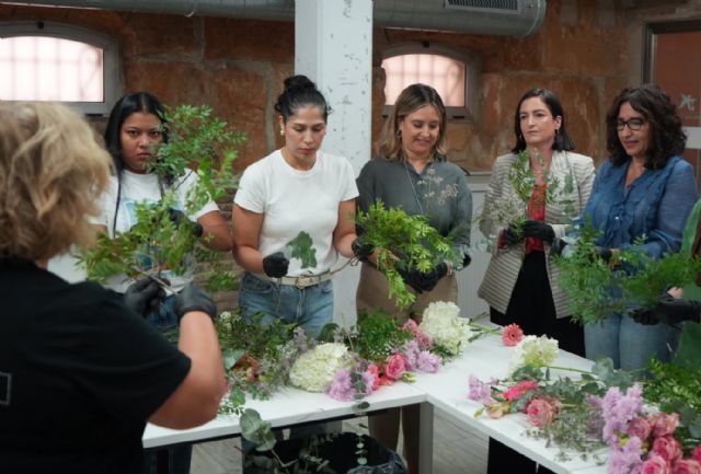 Política Social resalta los programas de empleabilidad de RedMadre