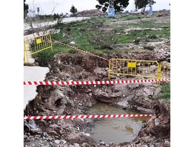 Adjudican las obras de reparación de emergencia por las lluvias en el colector del Tirol-Camilleri a la rambla de La Santa y la cuneta en el Camino Los Secanos