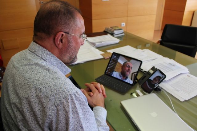 El alcalde de Totana atenderá citas vecinales a partir del lunes a través de videollamadas