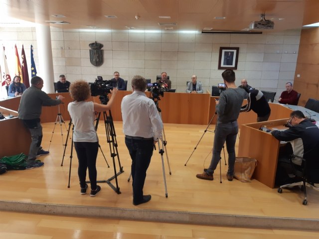 El Ayuntamiento aconseja el cierre inminente de todos los establecimientos comerciales y de hostelería, salvo los de suministro de productos de primera necesidad