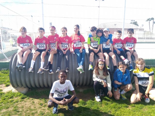 14 escolares de Totana participan en la Final regional de Campo a Través del programa de Deporte Escolar