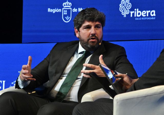 López Miras: 'La política de defensa tiene que ser prioritaria en el presente y futuro de la Unión Europea'