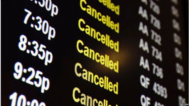 Ofrecen recomendaciones sobre los derechos de los pasajeros, cancelaciones y denegaciones de embarque en los vuelos de las vacaciones