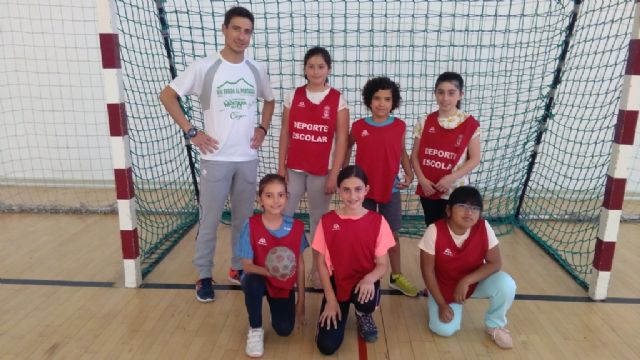 El próximo viernes finaliza la Fase Local de Balonmano de Deporte Escolar con las finales y entrega de trofeos