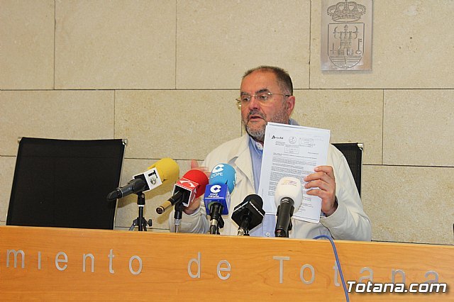 Según ADIF, 'Los cambios en el trazado no entierran el informe ambiental del AVE' y el cambio de trazado fue valorado «positivamente» por los técnicos del Ayuntamiento de Totana