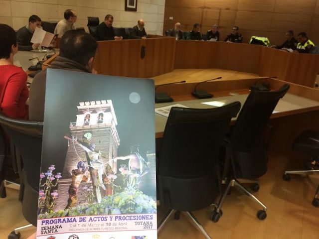 La Junta Local de Seguridad Ciudadana aborda el dispositivo de seguridad y emergencias para la Semana Santa del 2017