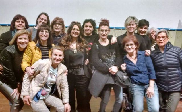 Un grupo de mujeres participa en la actividad 'La magia de tus sueños'