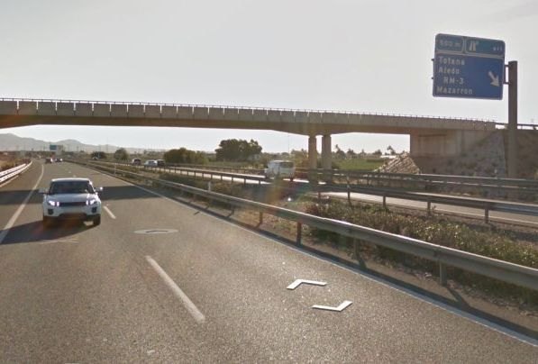 Hoy comienzan los desvíos de tráfico por la reparación de un puente en la A-7 a su paso por el término municipal de Totana