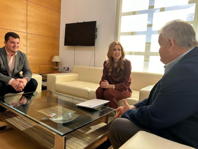 Un nuevo programa del SEF permitirá a una quincena de jóvenes de Totana formarse para trabajar en el sector administrativo