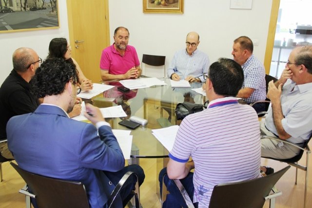 El alcalde convoca para mañana la Junta de Portavoces para agilizar algunos de los asuntos que quedaron sobre la mesa en el Pleno de configuración política y administrativa