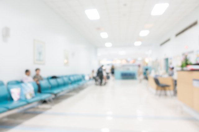 Instan a la Consejería de Salud a poner en marcha medidas urgentes para reducir las listas de espera del Hospital Rafael Méndez