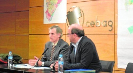 'Titulares de prensa y algunos comentarios sobre el tema'
