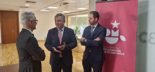 La Región promueve el uso de los Certificados de Ahorro Energético para que los organismos oficiales rentabilicen sus inversiones